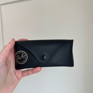 SOLD.Ray-Bans Sunglasses Case